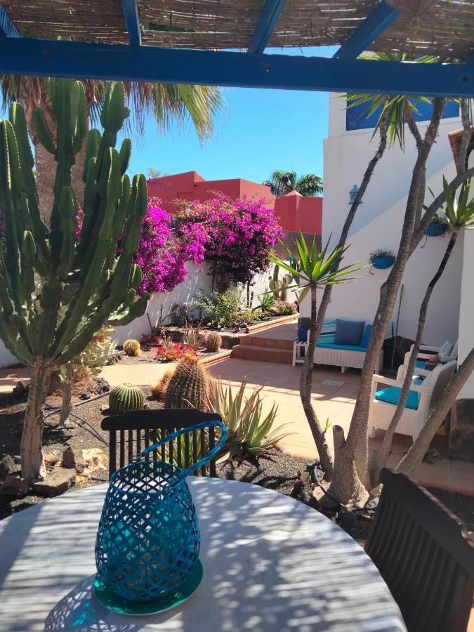 Villa Rosa Meravigliosa Con Piscina Interna Corralejo Exterior photo