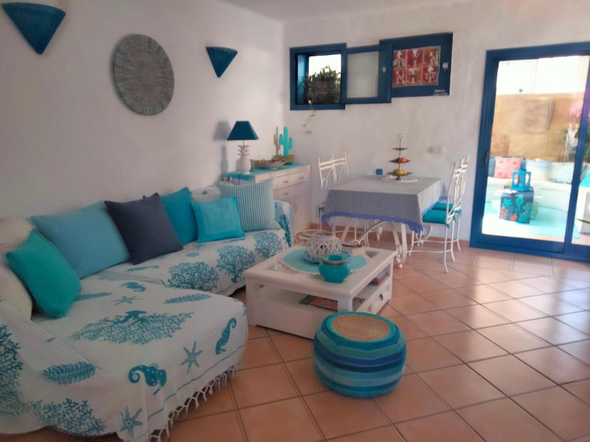 Villa Rosa Meravigliosa Con Piscina Interna Corralejo Exterior photo